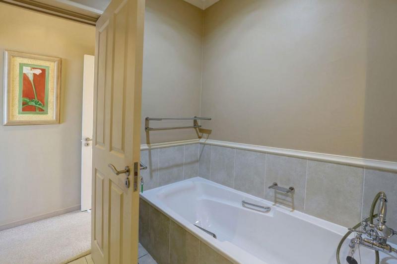 2 Bedroom Property for Sale in Pinnacle Point Golf Estate Western Cape